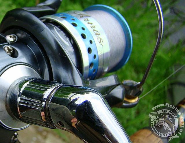 Kołowrotek Arnas 200 FD