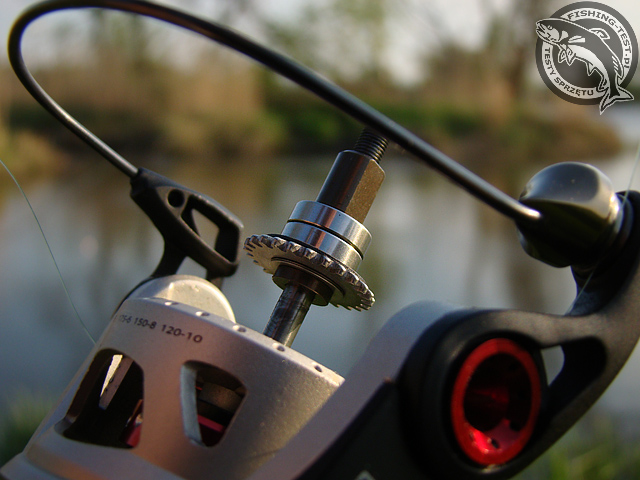 Kołowrotek Quantum EXO 25