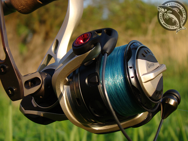 Kołowrotek Quantum EXO 25